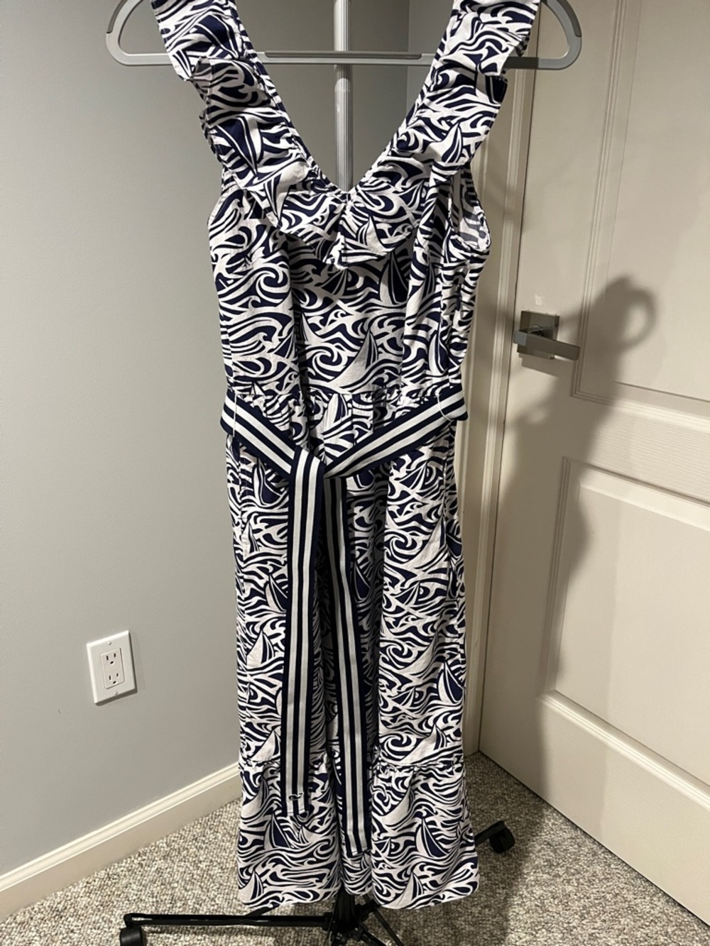 Vineyard Vines Navy and White Sundress